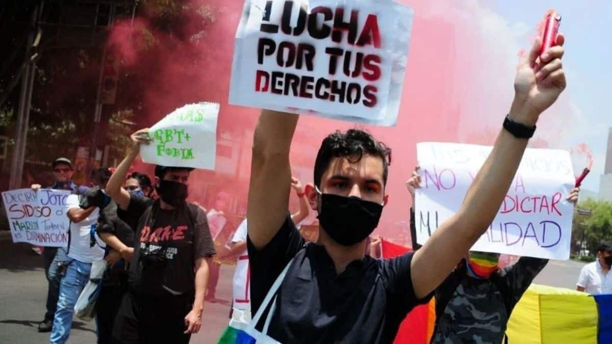 17 de mayo: Día Internacional contra la Transfobia, Homofobia y Bifobia
