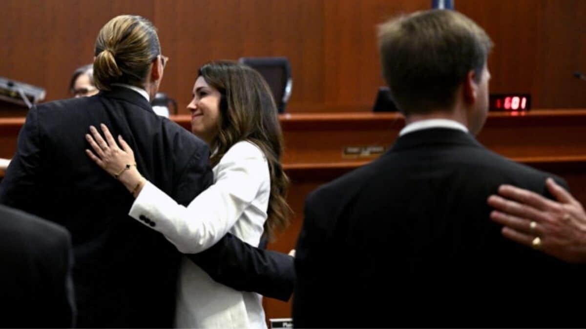 Esto se sabe del romance entre Johnny Depp y Camille Vasquez