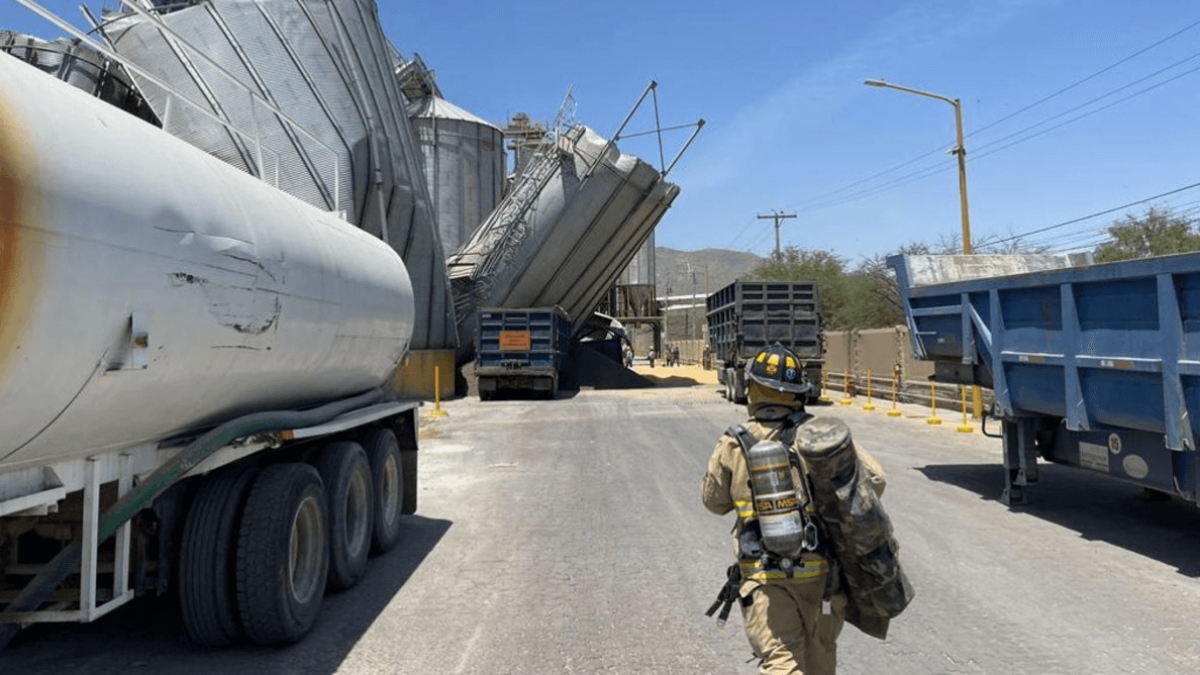 Silo colapsa en Torreón y sepulta a trabajadores