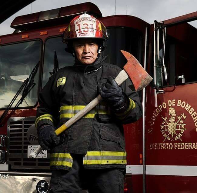 Confirman fallecimiento de 'Jefe Vulcano', exjefe de bomberos de CDMX