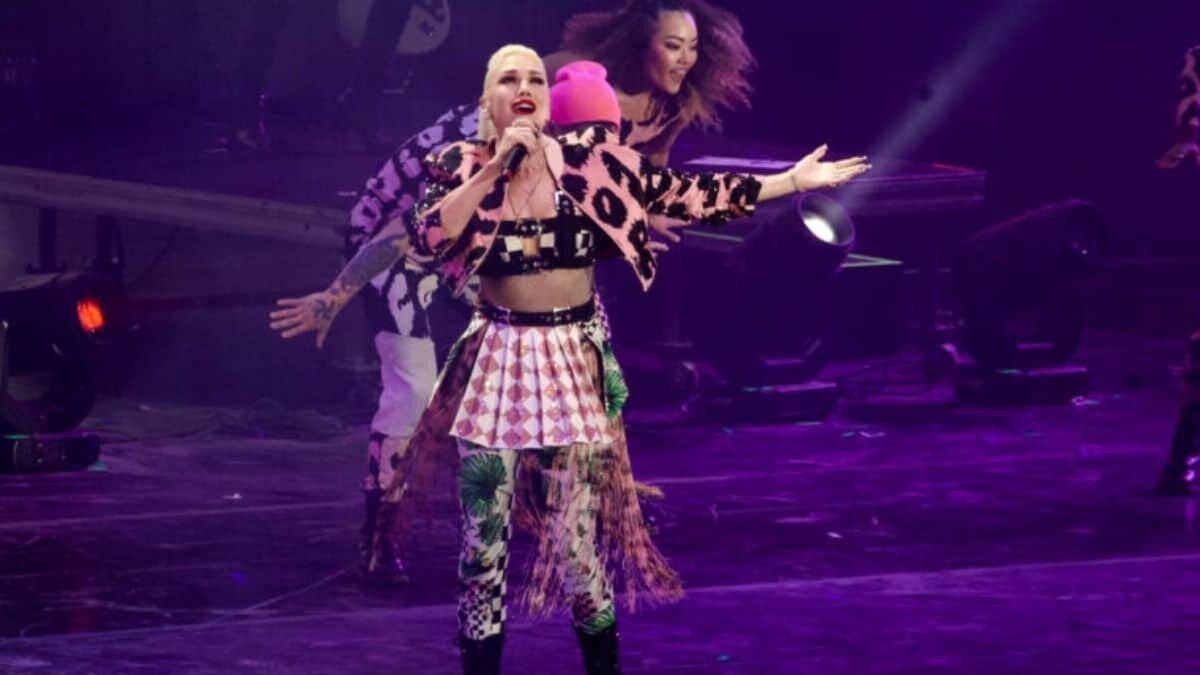Estremece Gwen Stefani el Tecate Emblema