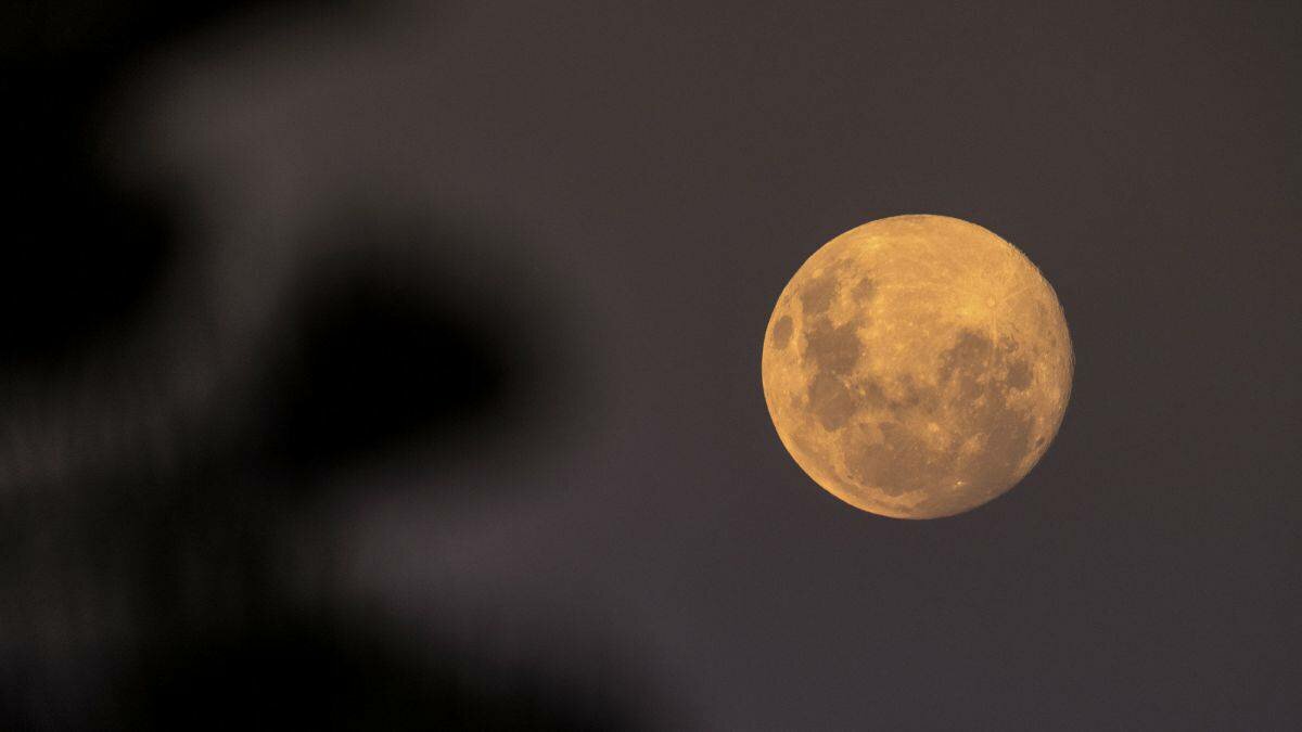 Luna en apogeo