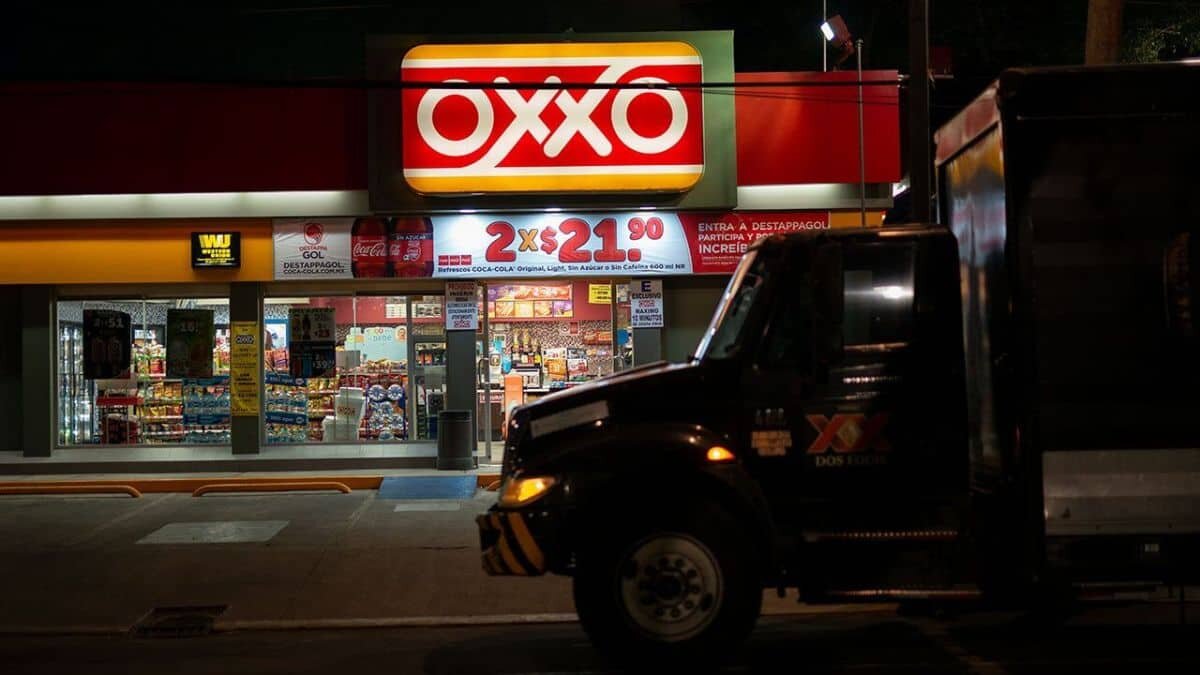 bebidas y botanas incrementan las ventas en Oxxo