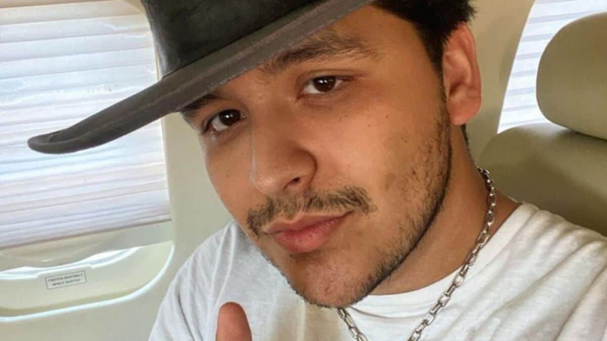 Arremete abuelita de Christian Nodal con duro mensaje a familia de Belinda (Video)