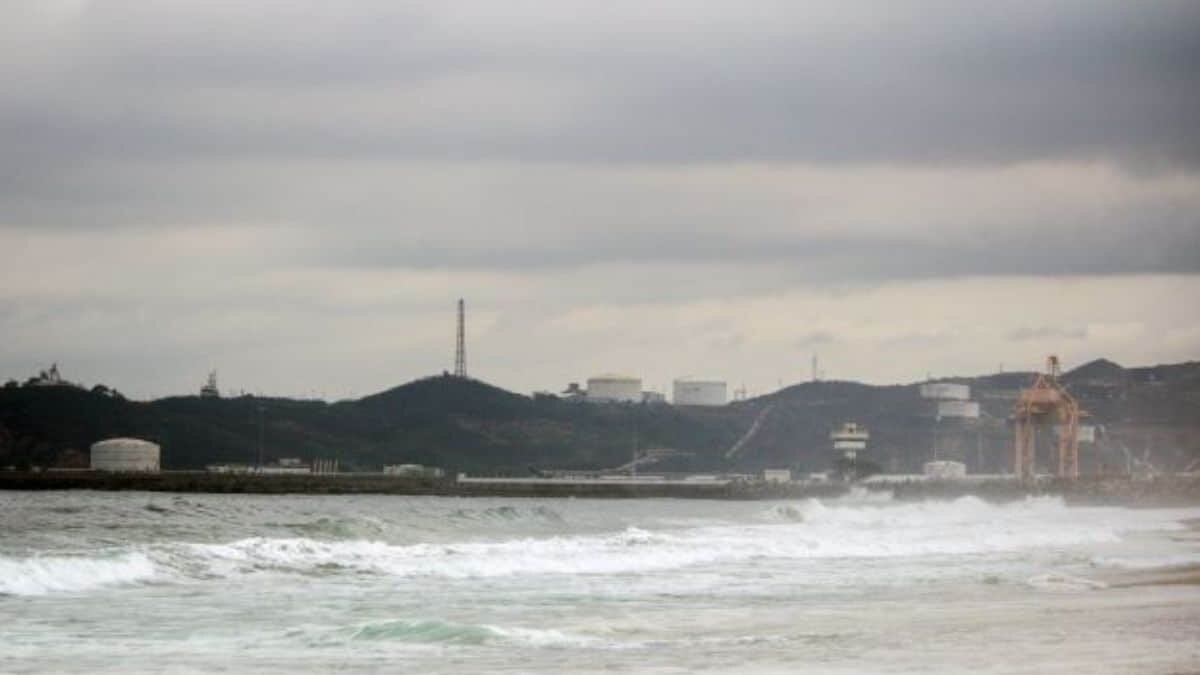 Deja huracán Agatha deslaves y cortes de energía en Oaxaca