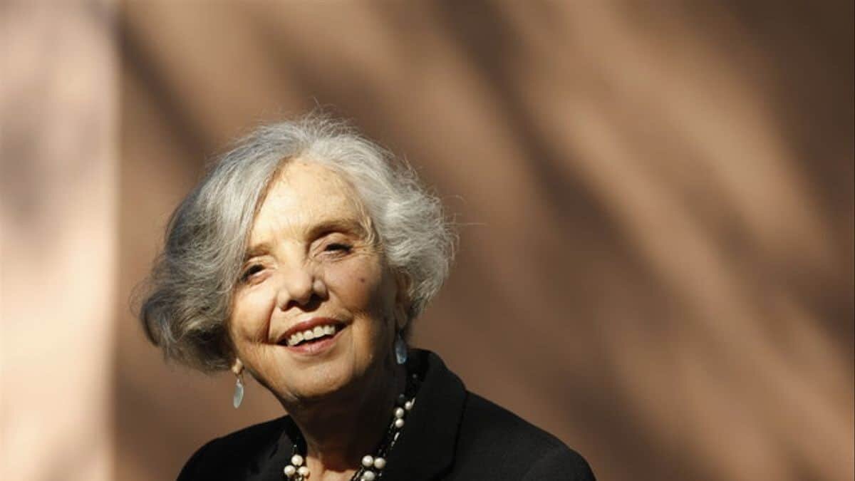 Una de las plumas más célebres de la literatura mexicana, Elena Poniatowska, cumple este 19 de mayo 90 años de edad. 