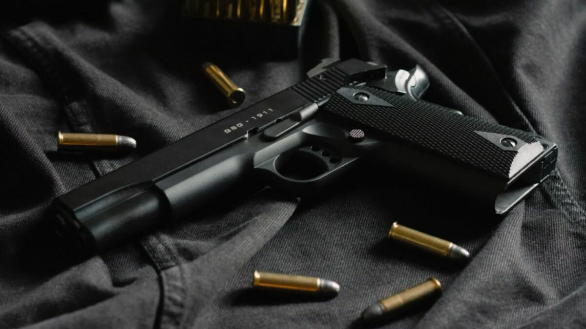 Amplia Tribunal derecho a portar armas en EU pese a tiroteos