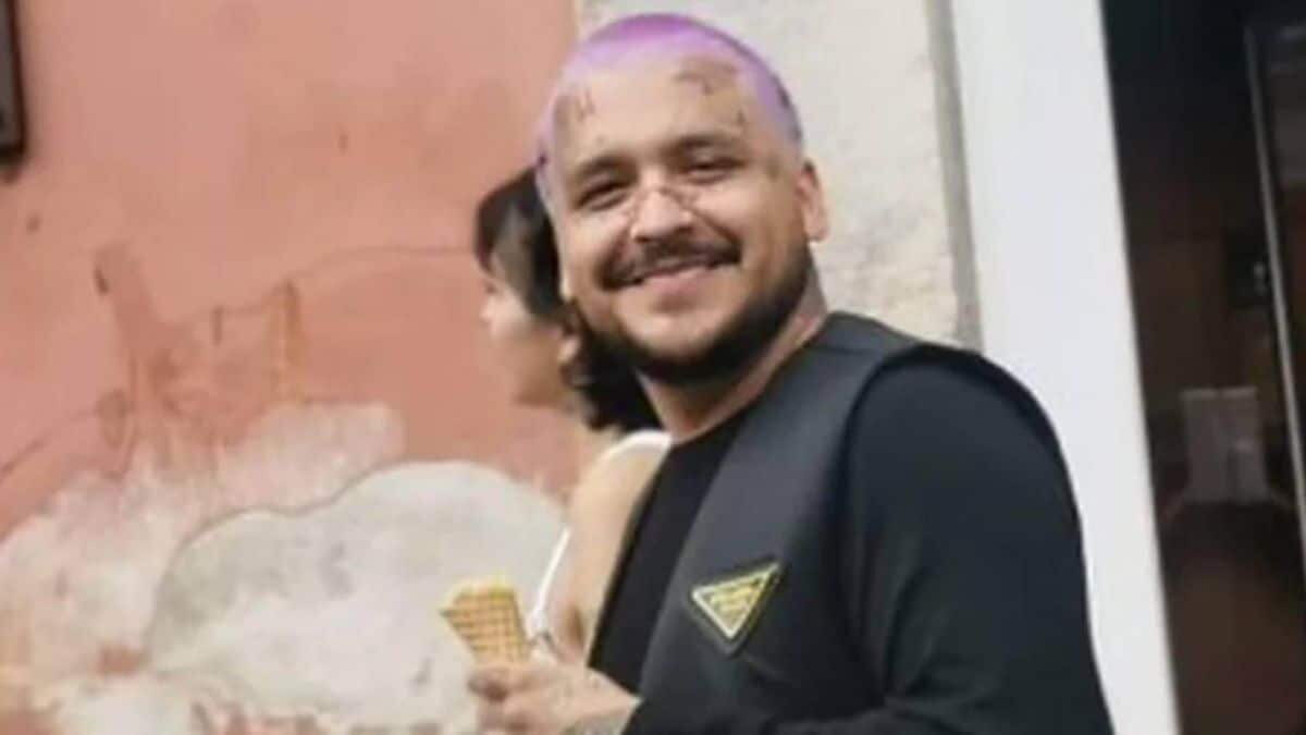 Captan a Christian Nodal con guapa mujer, te decimos quién es