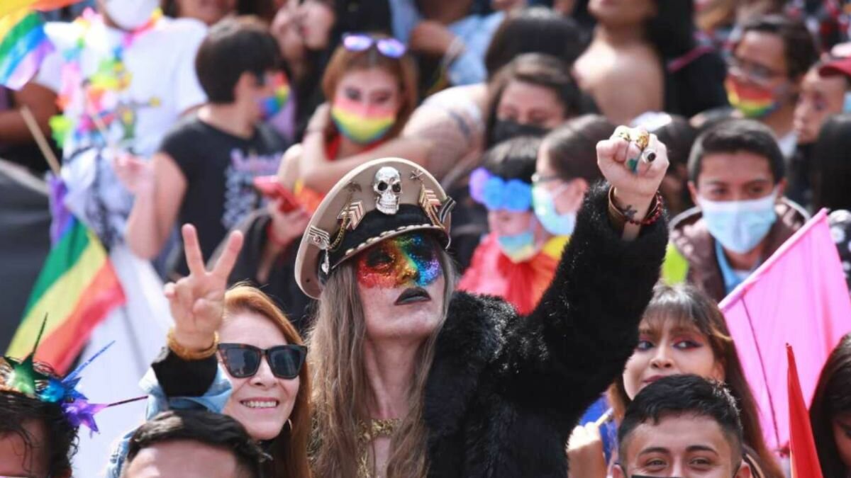 Así se vive la marcha LGBT+ en CDMX