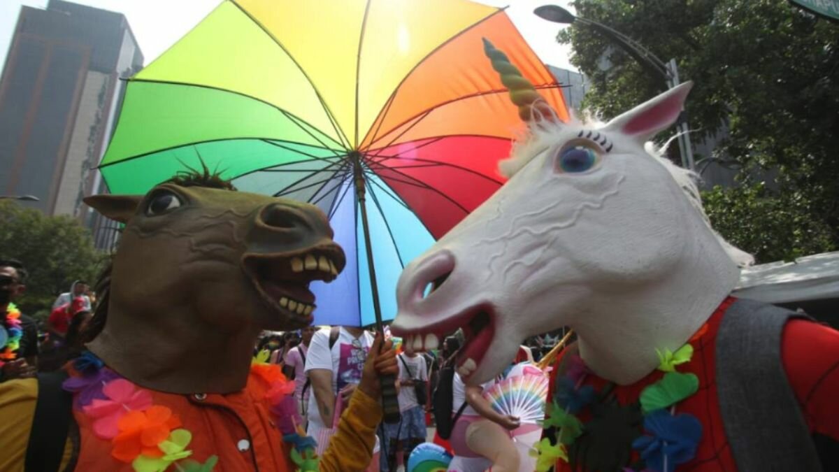 Así se vive la marcha LGBT+ en CDMX