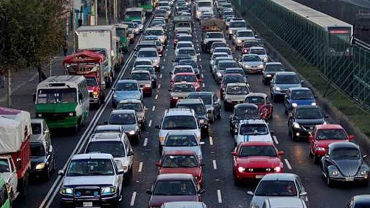 Marcha de transportistas afectará principales vialidades en CDMX