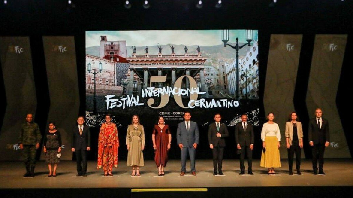 Se despedirá Joan Manuel Serrat con magno concierto en el Zócalo (Video)