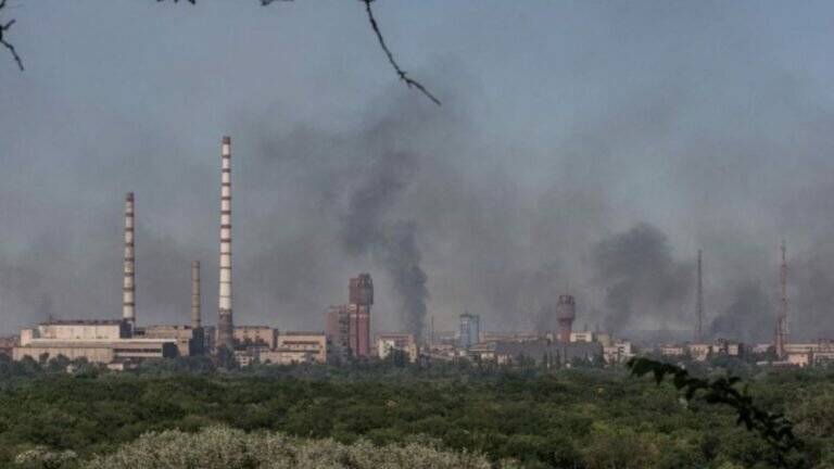 Abre Rusia corredor humanitario para evacuar civiles en Ucrania