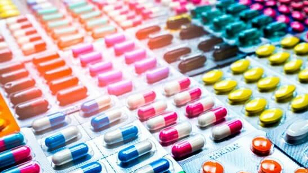 La industria farmacéutica se desarrolla en un entorno complejo y cambiante, por eso las empresas del sector han visto en los programas de marketing farmacéutico una alternativa para asegurar el éxito en el mercado actual.
