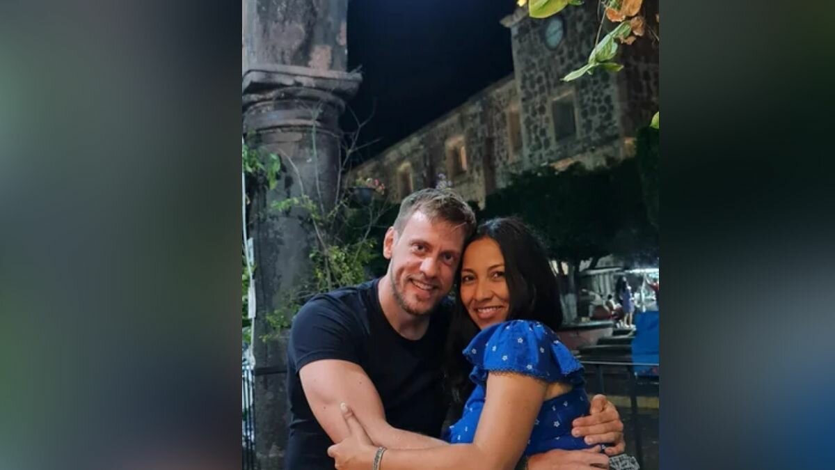 Va por su novio al aeropuerto y no la reconoce (Video)