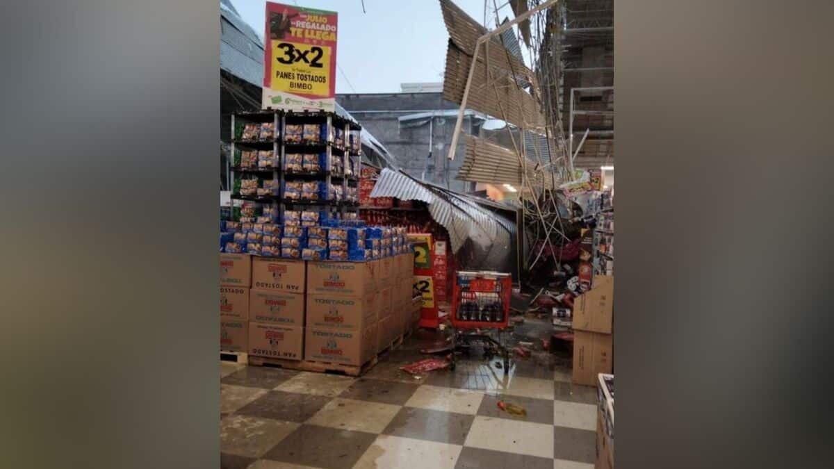 Se desploma techo de Soriana en Mixcoac (Videos)