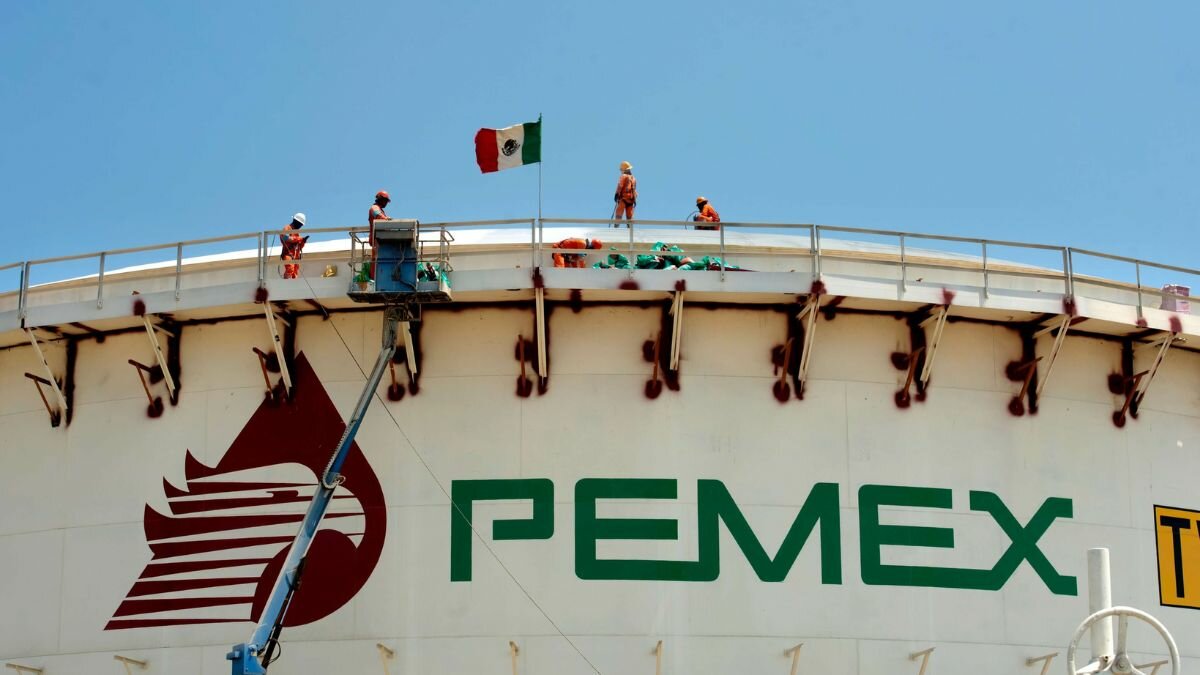 Enmarcan protestas inauguración de refinería de Dos Bocas (Video)