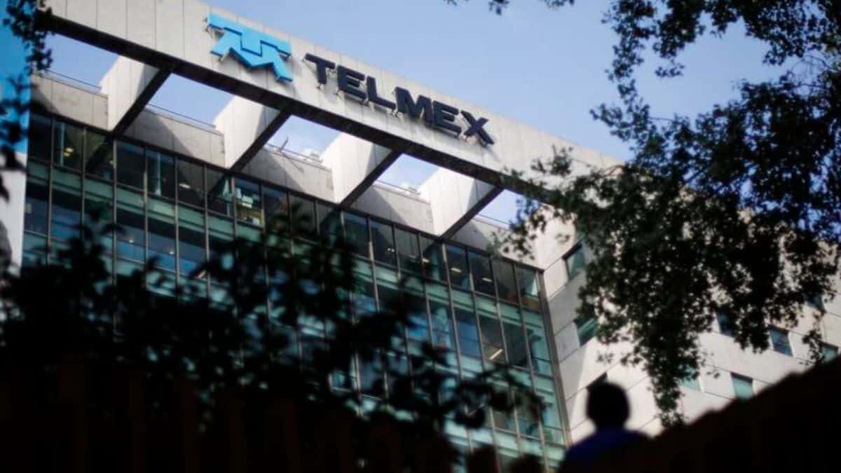 Se van a huelga trabajadores de Telmex; exigen cumplimiento de contrato