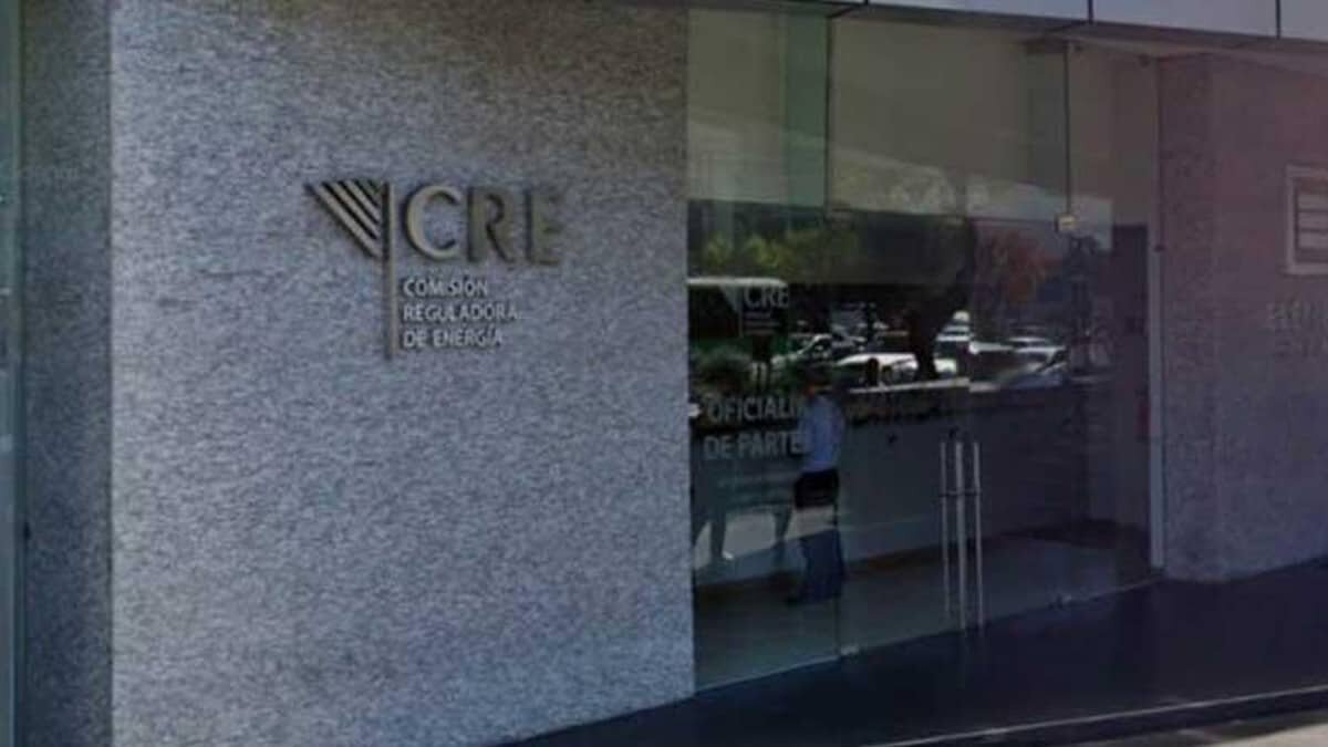 Este grupo es conformado por empresarios gasolineros, funcionarios y ex funcionarios, los cuales ya son un problema para la CRE.