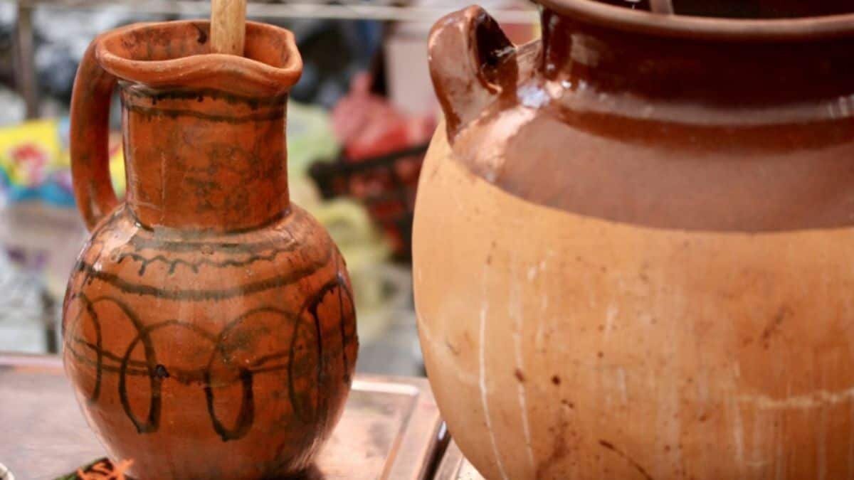 ¿Nueva olla de barro? Aquí te contamos cómo curarla