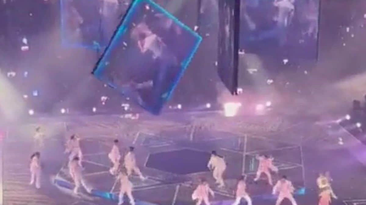 Resultan heridas 2 personas en pleno concierto de K-pop (Video)