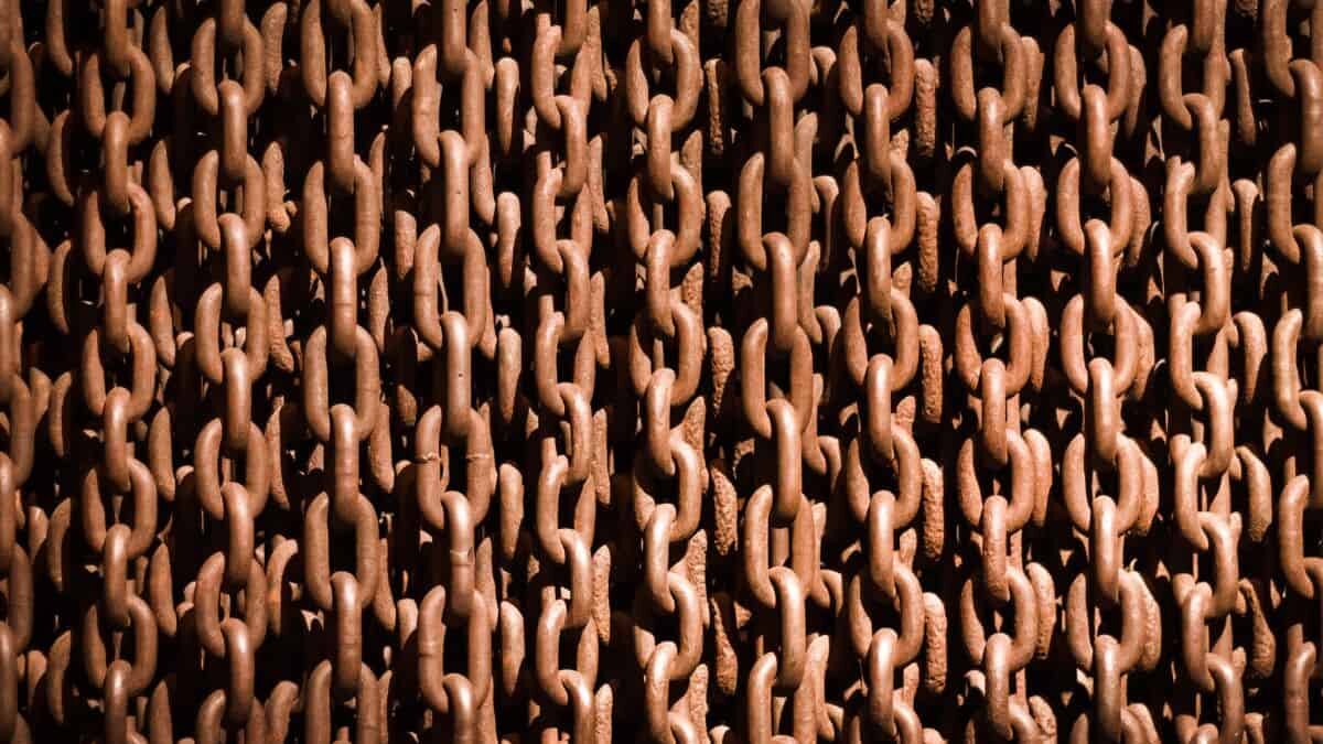 Te contamos cómo eliminar el óxido del metal en pocos pasos