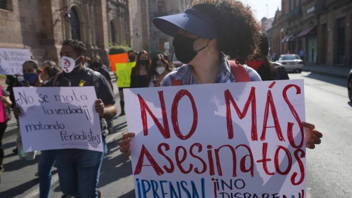 Pide periodista protección tras recibir amenazas de muerte (Video)