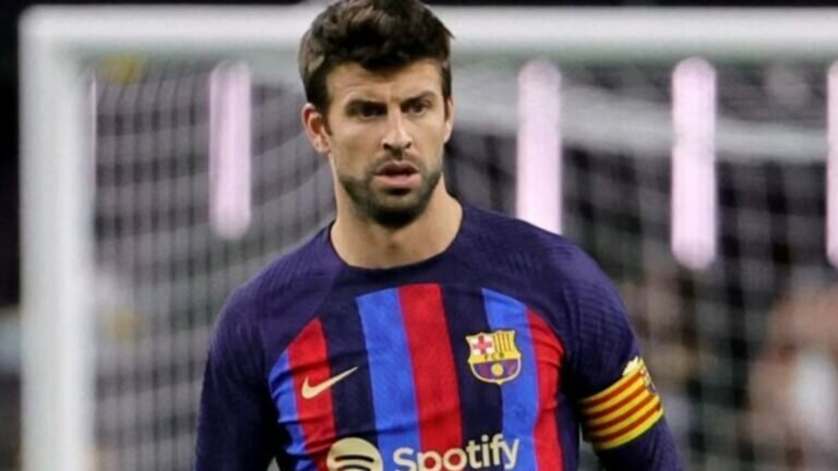 Abuchean a Pique tras infidelidad a Shakira (Video)