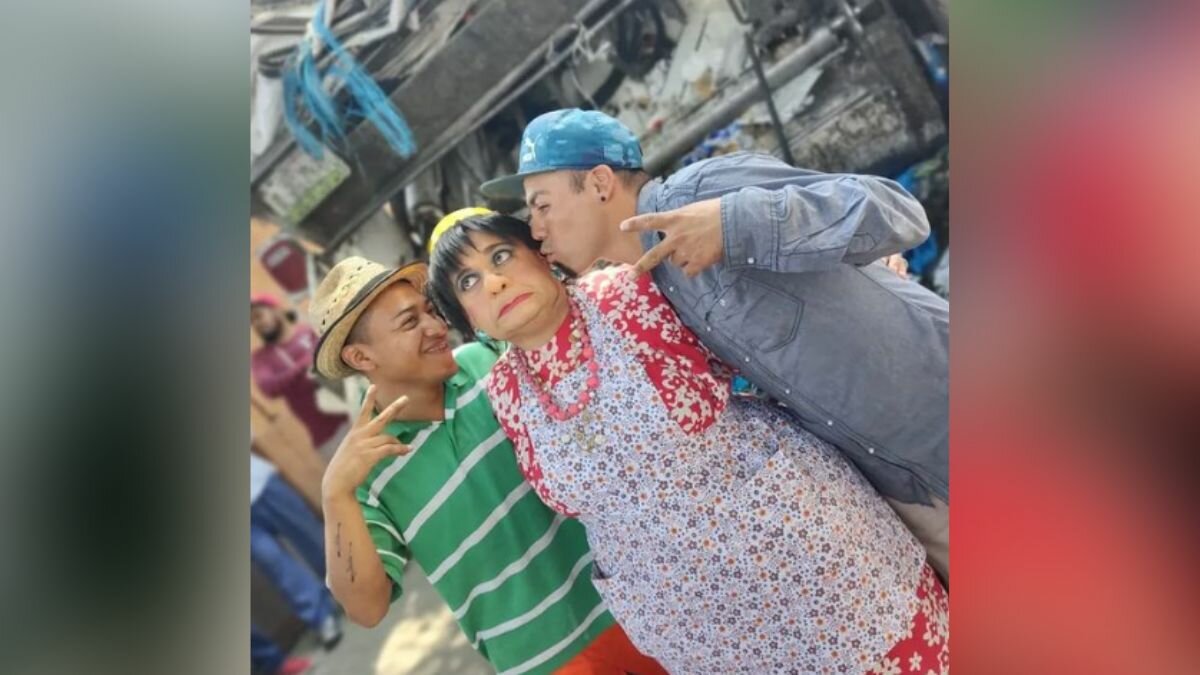 Consiguen trabajadores de limpia 10 millones de seguidores con divertidas parodias (Videos)