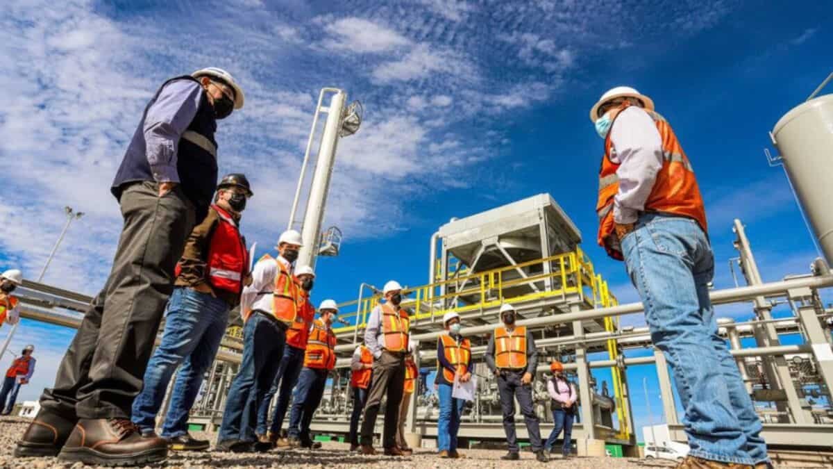 ¿Otra cortina de humo de AMLO?