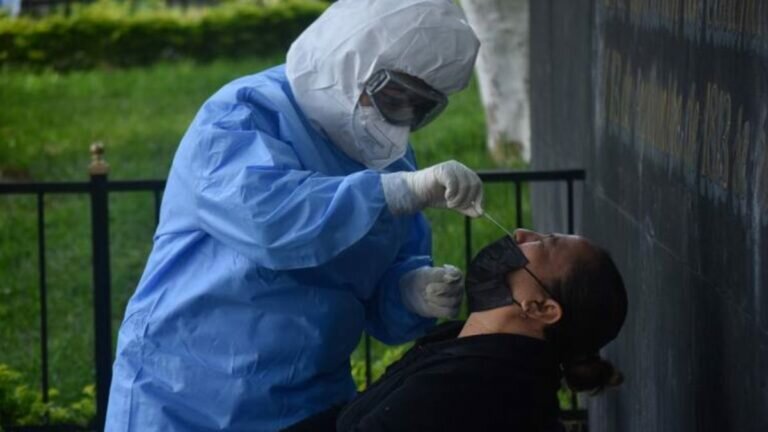 Se registran casi 700 mil casos de contagio en México durante julio