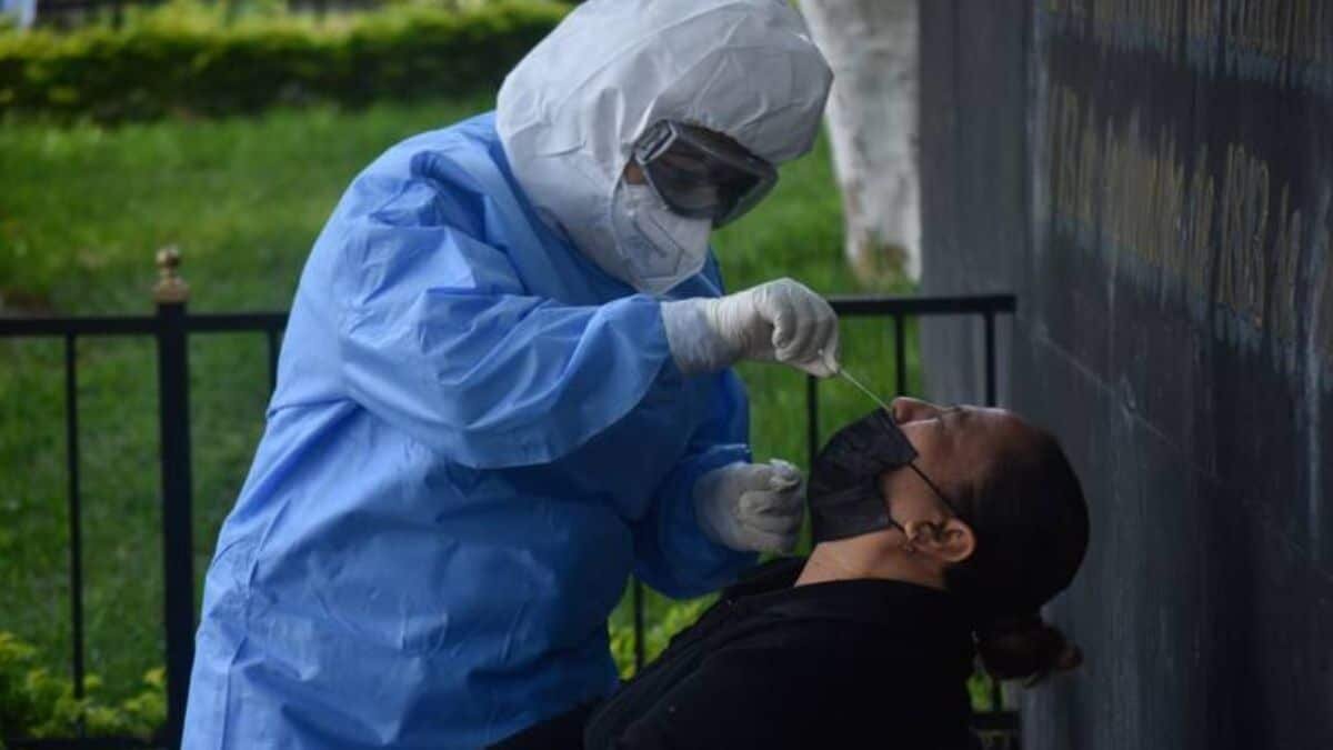 Se registran casi 700 mil casos de contagio en México durante julio