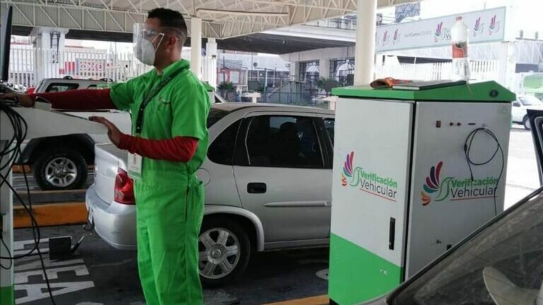 Carros que tendrán que verificar durante agosto en CDMX y Edomex