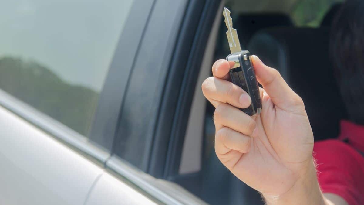 Afecta inflación a seguros de autos y gastos médicos en México