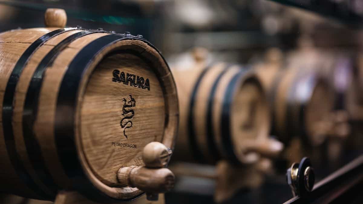 Aquí te contamos qué es mejor para tu salud: el vino o la cerveza